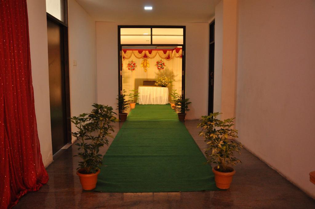 Hotel The Home Tiruppur Zewnętrze zdjęcie