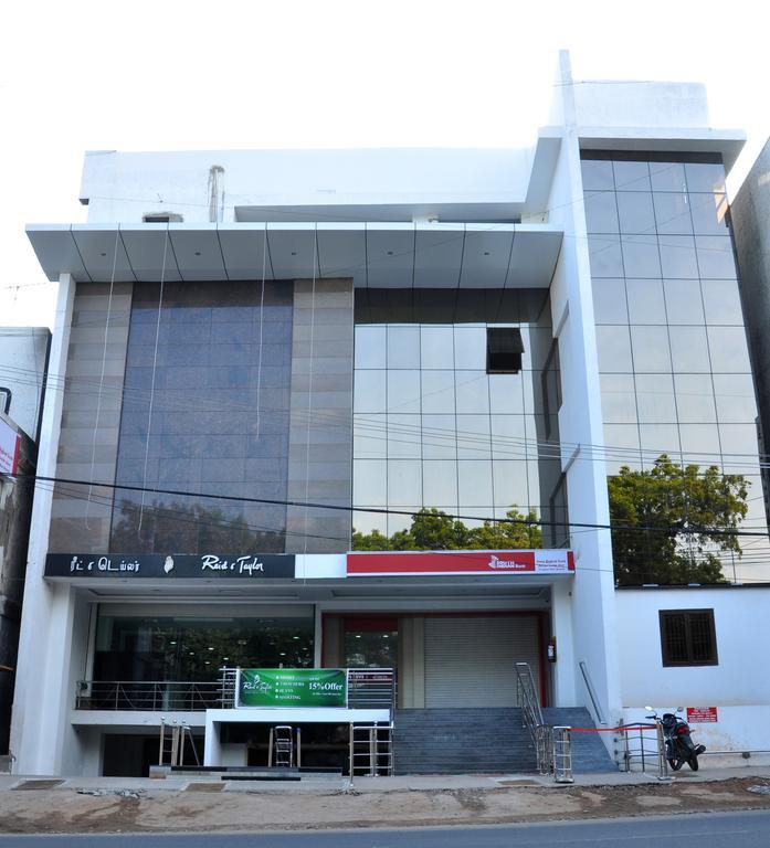 Hotel The Home Tiruppur Zewnętrze zdjęcie