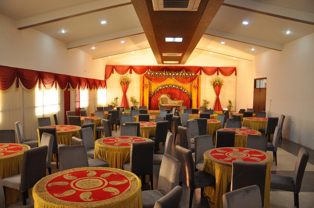 Hotel The Home Tiruppur Zewnętrze zdjęcie