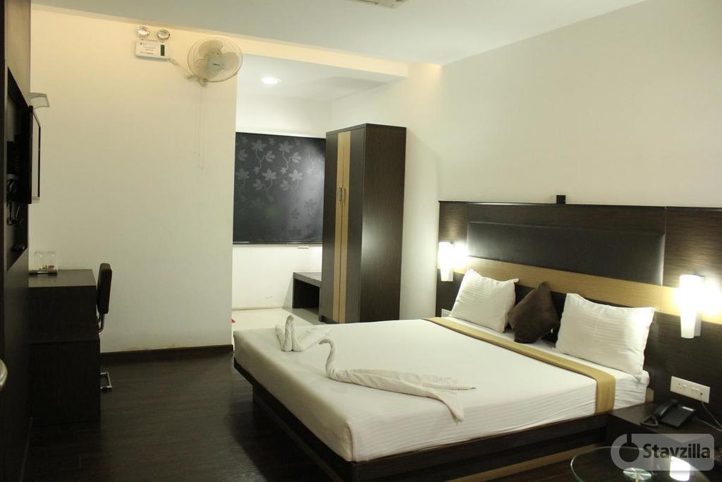 Hotel The Home Tiruppur Zewnętrze zdjęcie